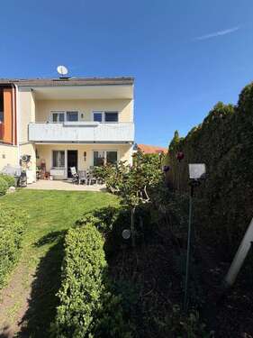 Foto - Haus zum Mieten in Bubenreuth 1.950,00 € 140 m²
