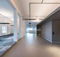 Büro in Aschheim 300,00 € 8 m² - 300,00 EUR Kaltmiete, ca.  8,00 m² in Aschheim (PLZ: 85609)