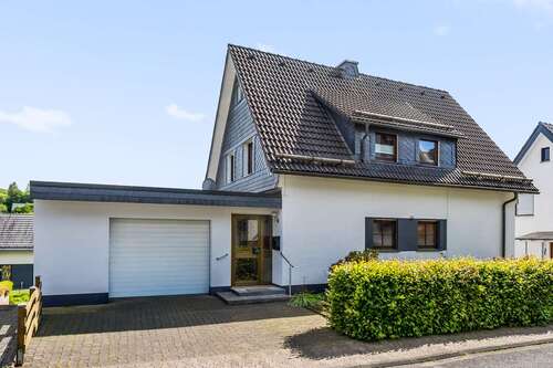 Foto - Haus zum Kaufen in Wenden 227.500,00 € 117 m²