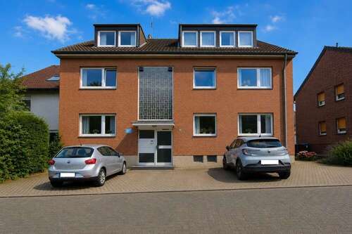 Foto - Haus zum Kaufen in Hürth 1.050.000,00 € 390.59 m²