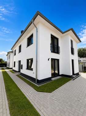 Foto - Wohnung zum Mieten in Oststeinbek 1.750,00 € 82 m²