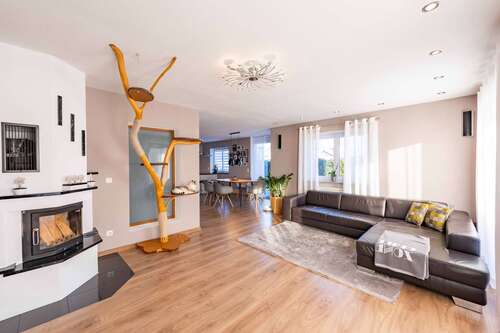 Foto - Haus zum Kaufen in Kempten (Allgäu) 1.249.000,00 € 292 m²
