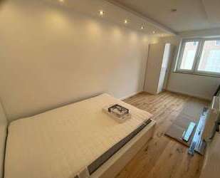 WG-Zimmer in Nürnberg 360,00 € 12 m²