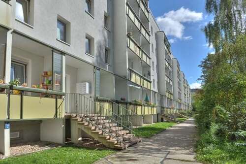 Foto - Wohnung zum Mieten in Halle 392,00 € 62.71 m²