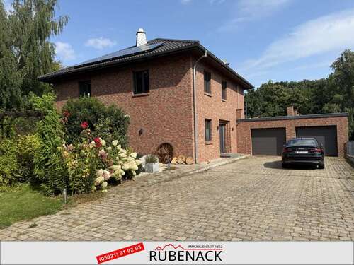 Foto - Haus zum Mieten in Linsburg 1.400,00 € 225 m²