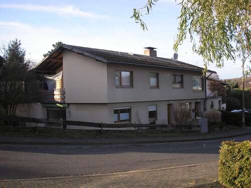Foto - Haus zum Kaufen in Rheinbach-Loch 368.000,00 € 214 m²