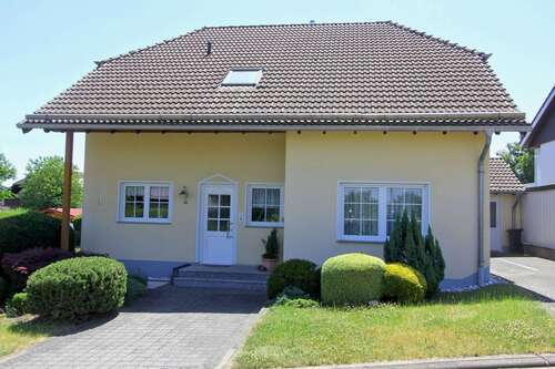 Foto - Haus zum Kaufen in Rhaunen 379.000,00 € 189.49 m²