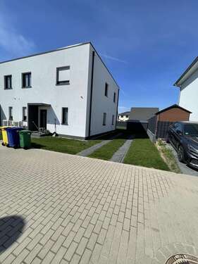Foto - Haus zum Mieten in Ludwigsfelde 2.200,00 € 130 m²