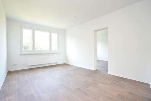 Foto - Wohnung zum Mieten in Chemnitz 241,54 € 47.36 m²