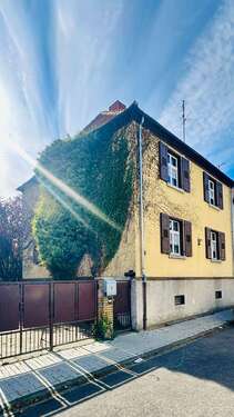 Foto - Haus zum Kaufen in Eppertshausen 220.000,00 € 130 m²