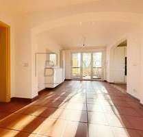 Haus zum Kaufen in Weißenhorn Oberhausen 699.000,00 € 196 m² - Weißenhorn / Oberhausen