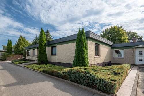 Foto - Haus zum Kaufen in Pinneberg-Thesdorf 599.000,00 € 191.2 m²