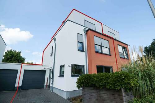 Foto - Haus zum Kaufen in Dormagen Delhoven 680.000,00 € 140 m²