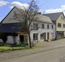 Haus zum Kaufen in Hottenbach 230.000,00 € 558 m²