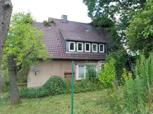 Foto - Haus zum Kaufen in Eschershausen 82.000,00 € 130 m²