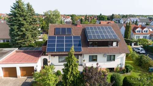 Foto - Haus zum Kaufen in Herzogenaurach 749.000,00 € 235 m²