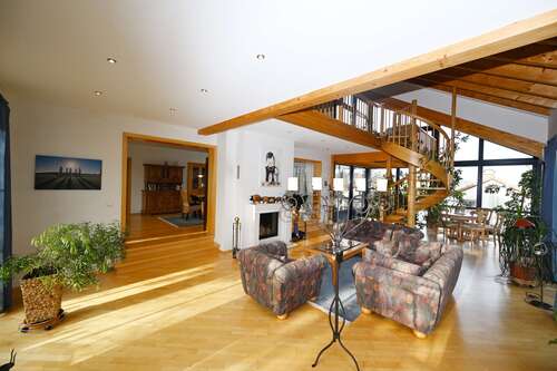 Foto - Haus zum Kaufen in Braunfels 1.250.000,00 € 388 m²