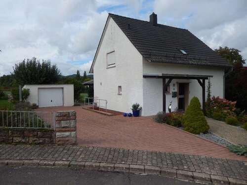 Foto - Haus zum Kaufen in Heuchelheim-Klingen 390.000,00 € 98 m²