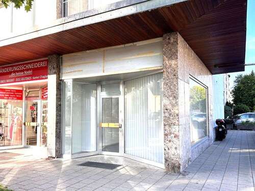 Foto - Einzelhandel in Rosenheim 600,00 € 39 m²