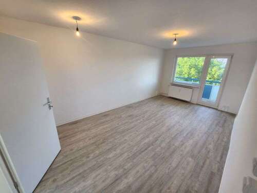 Foto - Wohnung zum Mieten in Wismar 365,00 € 49.72 m²