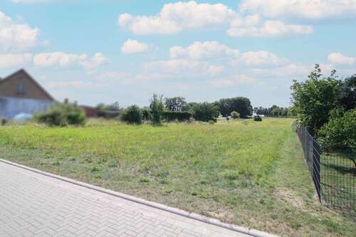 Foto - Grundstück zu verkaufen in Finkenthal 39.000,00 € 2385.22 m²