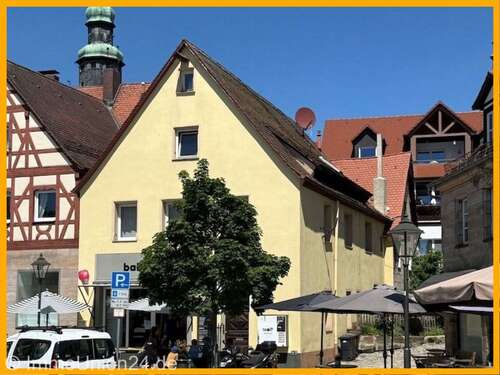 Foto - Haus zum Kaufen in Lauf an der Pegnitz 499.000,00 € 281 m²