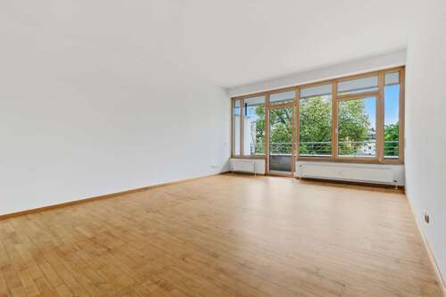 Foto - Wohnung zum Mieten in Halle 778,00 € 80 m²