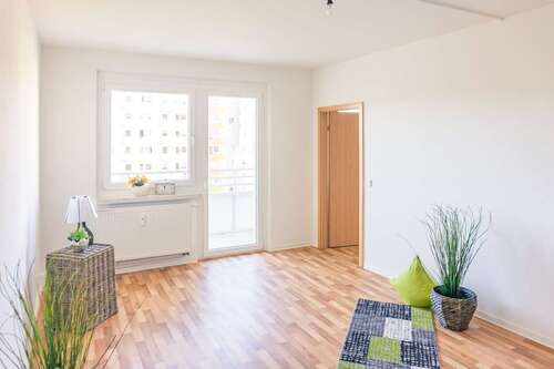 Foto - Wohnung zum Mieten in Chemnitz 420,00 € 68.81 m²