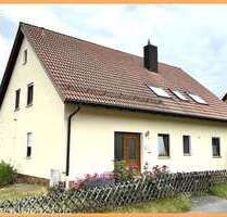 Haus zum Kaufen in Ahorntal 359.000,00 € 183 m²