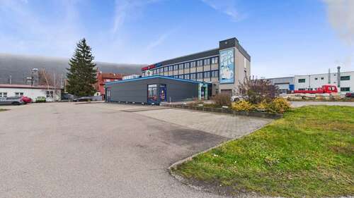 Foto - Spezialgewerbe in Geislingen an der Steige 1.500.000,00 € 1285.63 m²