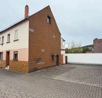 Haus zum Kaufen in Hochspeyer 175.000,00 € 100 m²