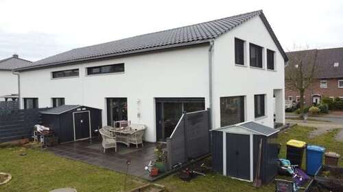 Foto - Haus zum Kaufen in Burg 290.000,00 € 140 m²