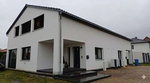 Foto - Haus zum Kaufen in Burg 290.000,00 € 140 m²