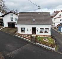 Haus zum Kaufen in Dickesbach 105.000,00 € 134 m²