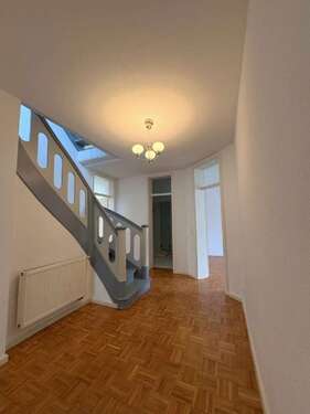 Foto - Haus zum Mieten in Eltville 3.950,00 € 320 m²