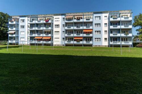 Foto - Wohnung zum Mieten in Zwenkau 350,00 € 49.66 m²