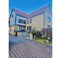 Haus zum Kaufen in Steinbach-Hallenberg, Oberschönau 119.000,00 € 240 m²