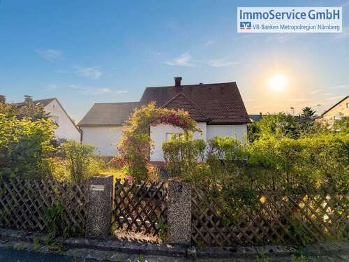 Foto - Grundstück zu verkaufen in Rückersdorf 450.000,00 € 674 m²