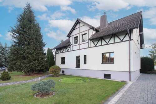Foto - Haus zum Kaufen in Delitzsch 475.000,00 € 215 m²