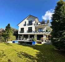 Haus zum Kaufen in Ahrensburg 2.700.000,00 € 424 m²