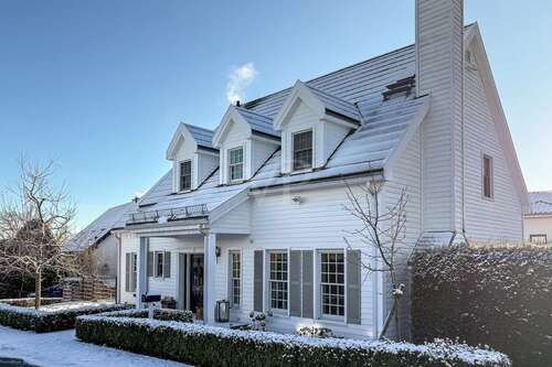 Foto - Haus zum Kaufen in Wehrheim Obernhain 1.290.000,00 € 198 m²