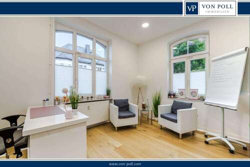 Foto - Haus zum Kaufen in Usingen 698.500,00 € 165 m²