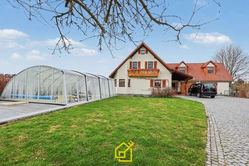 Foto - Haus zum Kaufen in Schleiz 550.000,00 € 184 m²