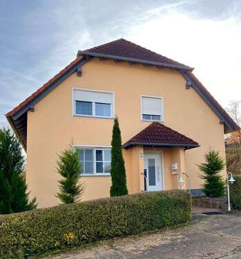 Foto - Haus zum Kaufen in Markt Taschendorf 550.000,00 € 260 m²