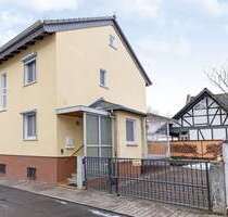 Haus zum Kaufen in Schöneck Büdesheim 449.000,00 € 107 m² - Schöneck / Büdesheim