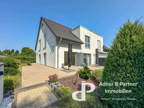 Foto - Haus zum Kaufen in Meine 400.000,00 € 138 m²