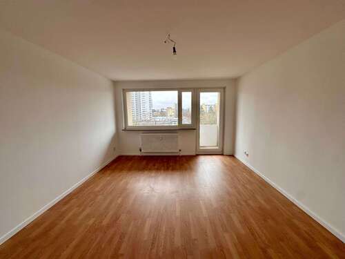 Foto - Wohnung zum Mieten in Nürnberg 894,00 € 72.36 m²