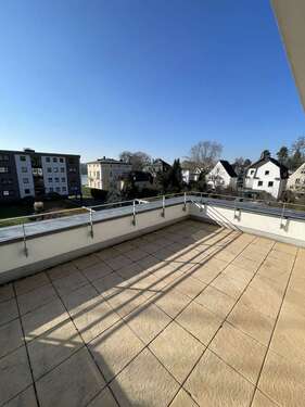 Foto - Haus zum Mieten in Königswinter 2.000,00 € 160 m²