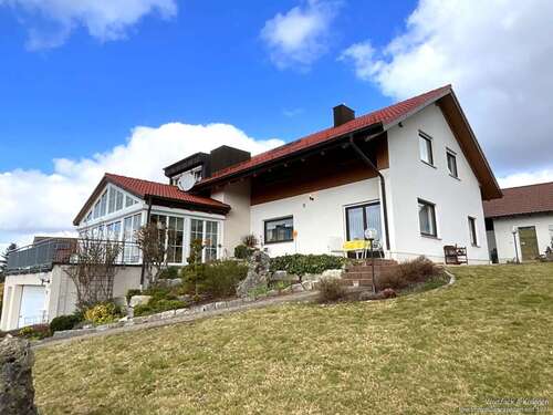 Foto - Haus zum Kaufen in Ellingen 640.000,00 € 255 m²