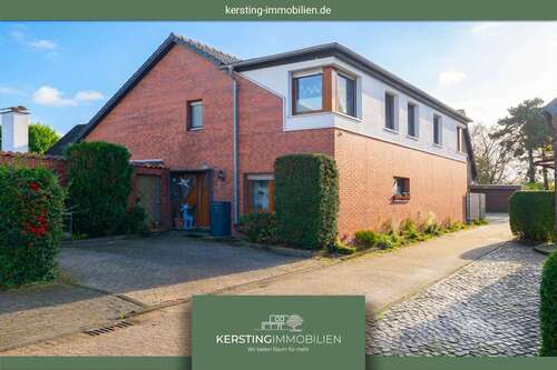 Foto - Haus zum Kaufen in Krefeld Traar 489.000,00 € 245 m²